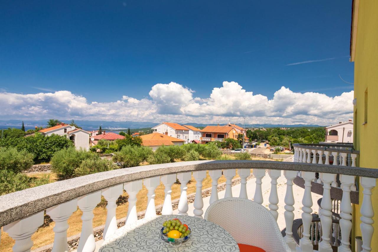 Vila Panorama By El-Pi Tours Malinska Exterior foto